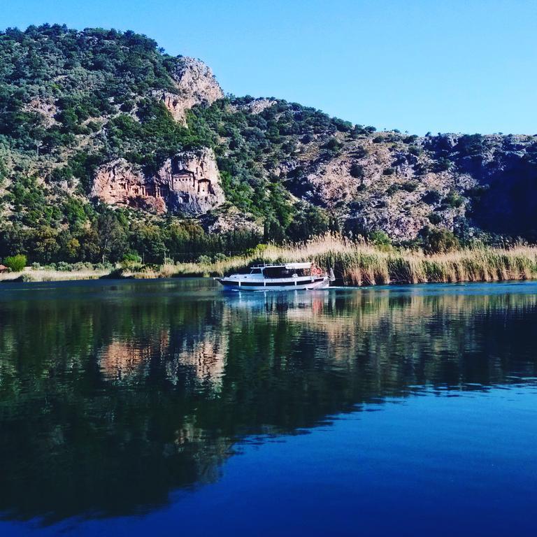 Holiday Hotel Dalyan Exteriör bild