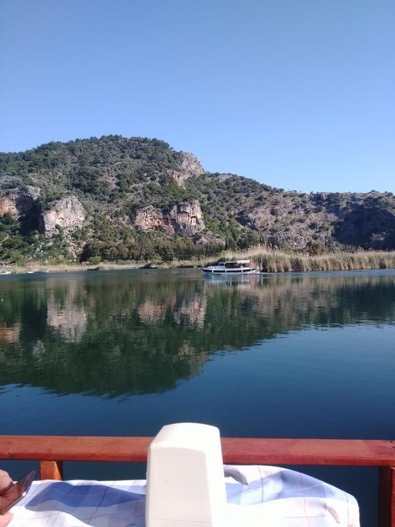 Holiday Hotel Dalyan Exteriör bild