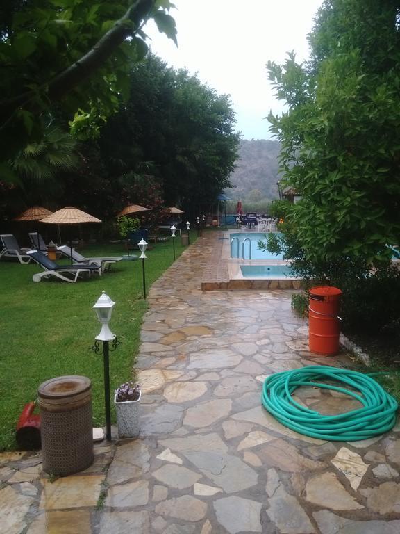 Holiday Hotel Dalyan Exteriör bild